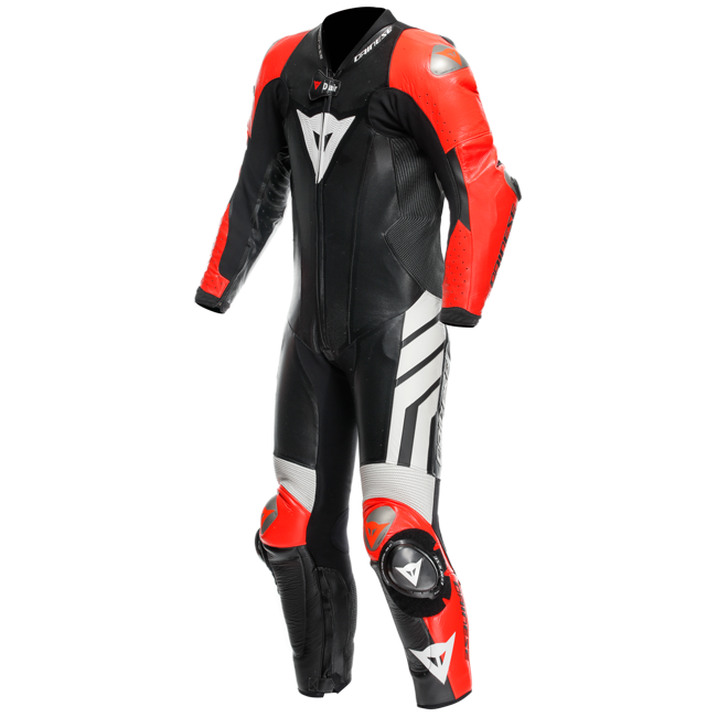 Dainese Mugello 3 D-AIR® Macacão de Couro Integral – Macacão de Corrida com Airbag Perfurado | Homens | Preto/Vermelho 