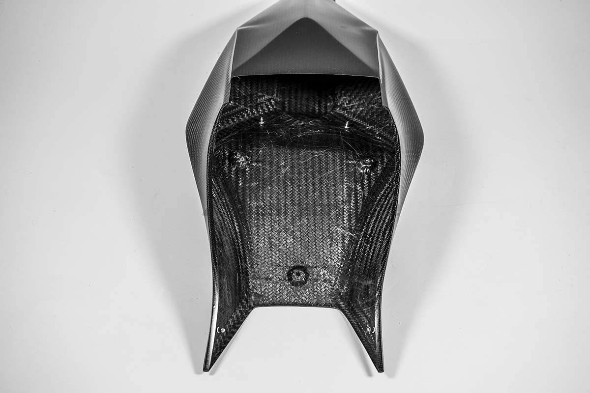 Heck cover 200g AP carbon line Aprilia RSV4/RR/1100 Factory (21-25)