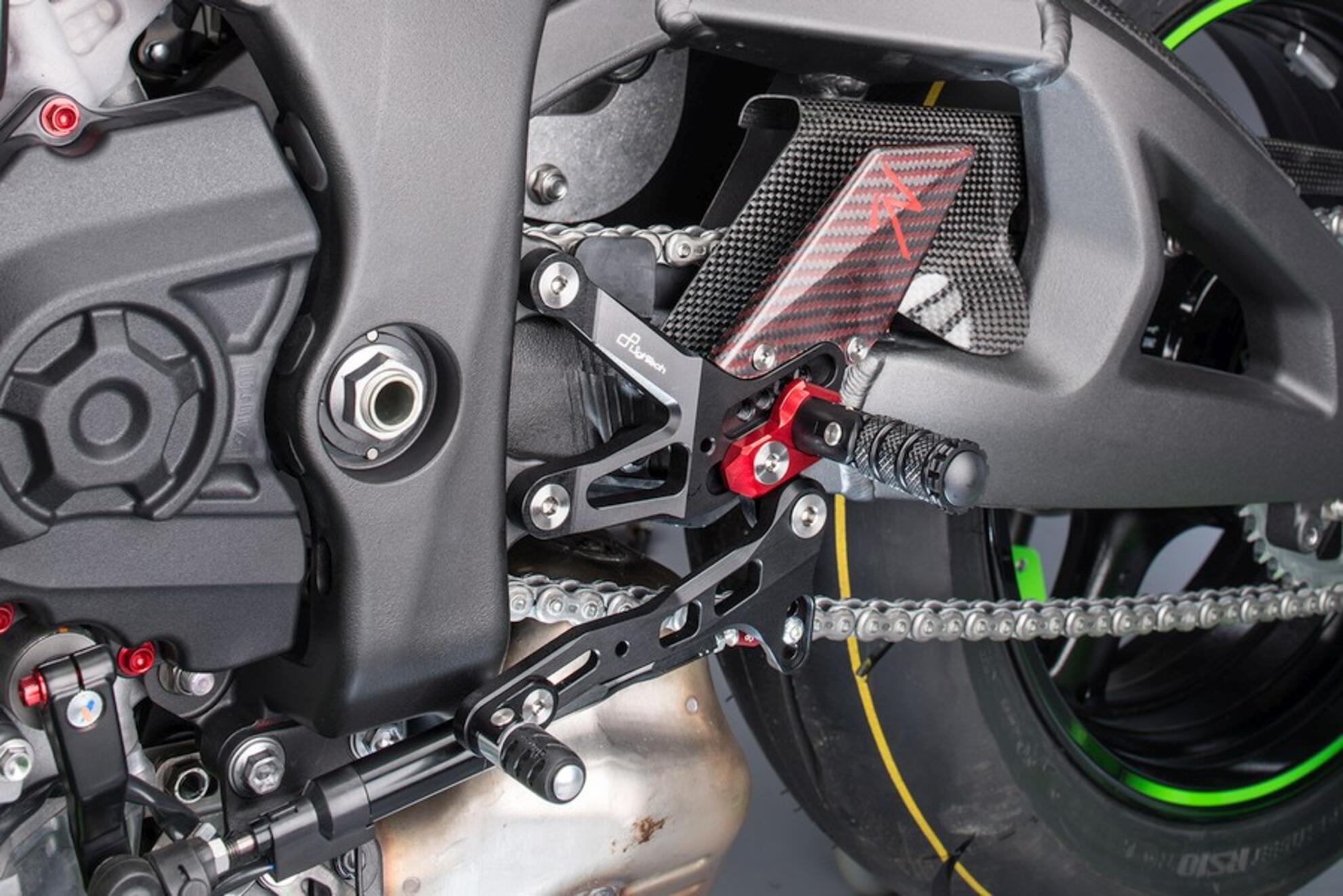 R LighTech Kawasaki ZX-10 R/RR (16-20) footrest system FTRKA006R 