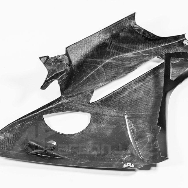 Lado esquerdo da carenagem Lavatex AP Carbon Line Ducati Panigale V4/S (25-26) 