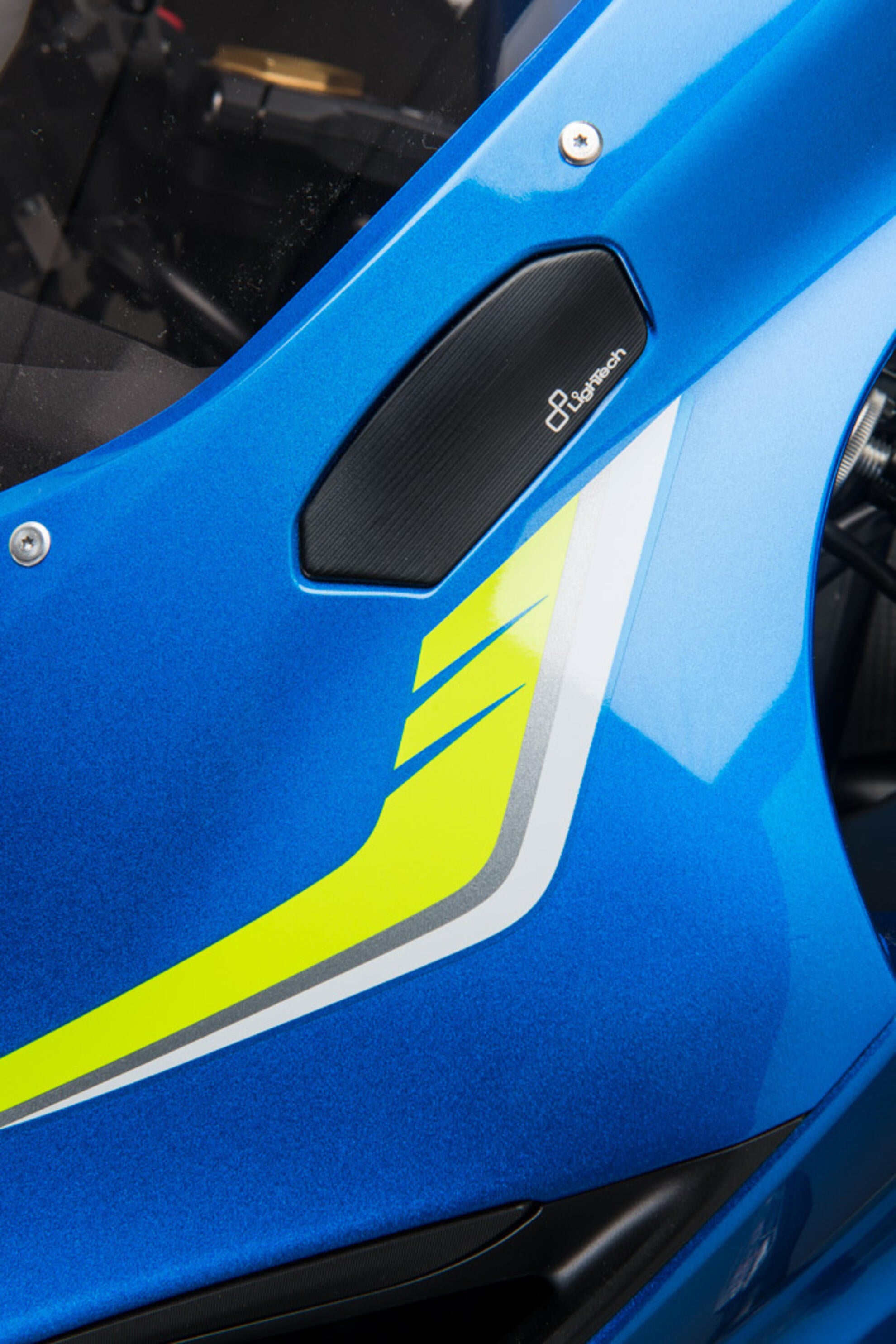 Cobrimentos de espelhos LighTech Suzuki GSX-R 1000 (17-23) SPE119 