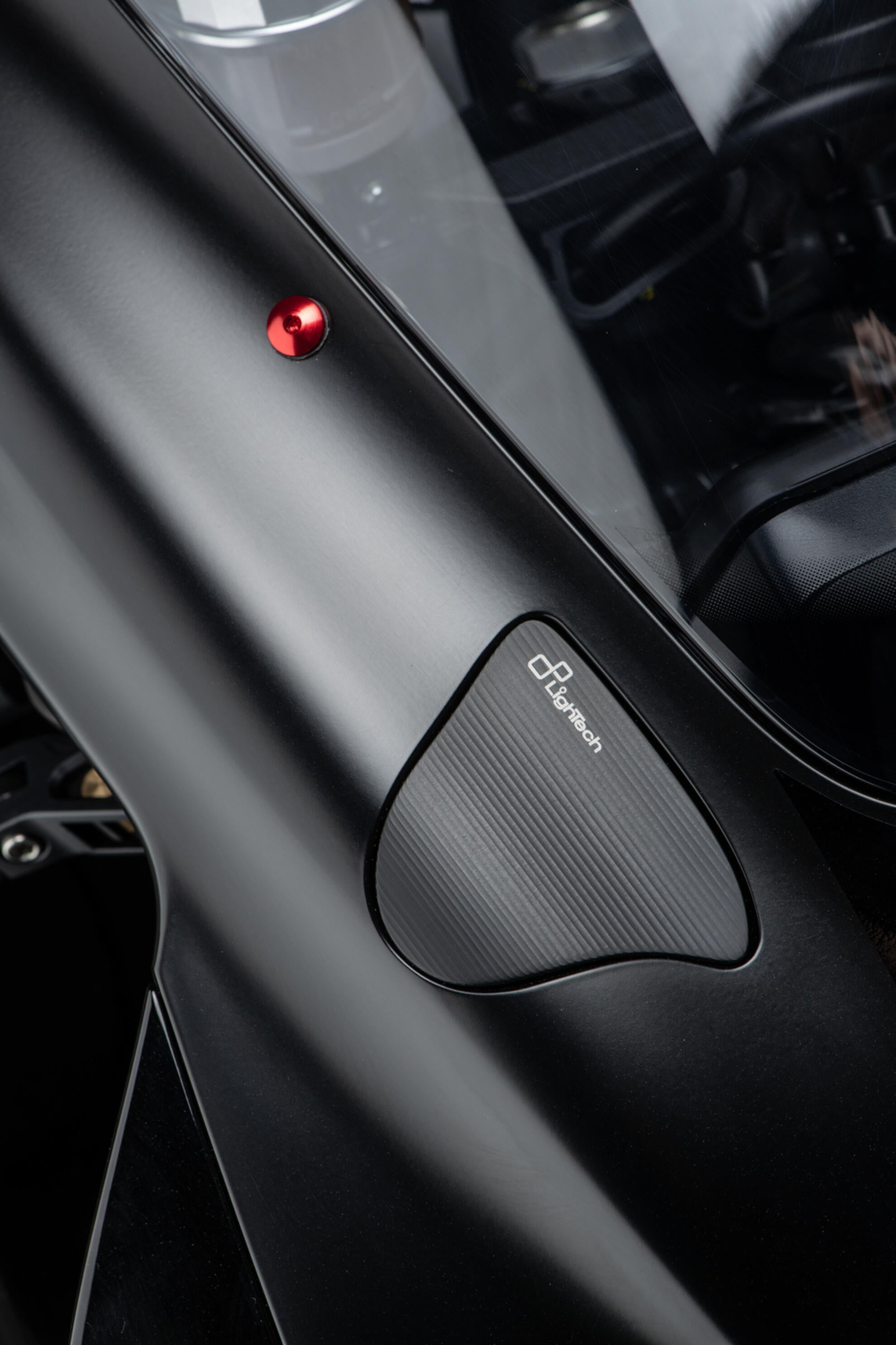 Capas de espelho LighTech Yamaha YZF-R1/M RN65 (20-25) SPE124 