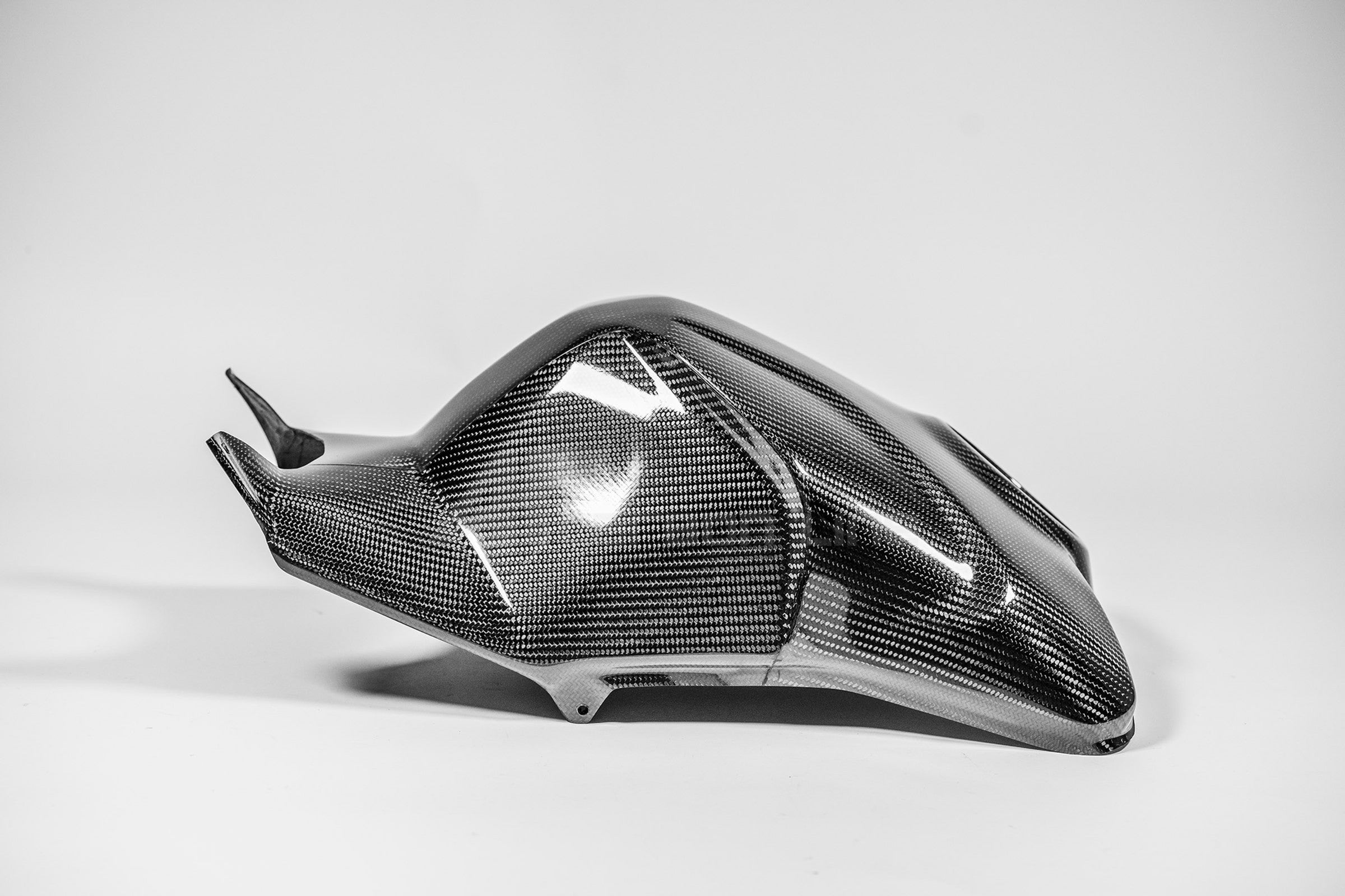 Tampa do tanque SBK 200g AP Carbon Line Ducati Panigale V4/S/R (22-24) 