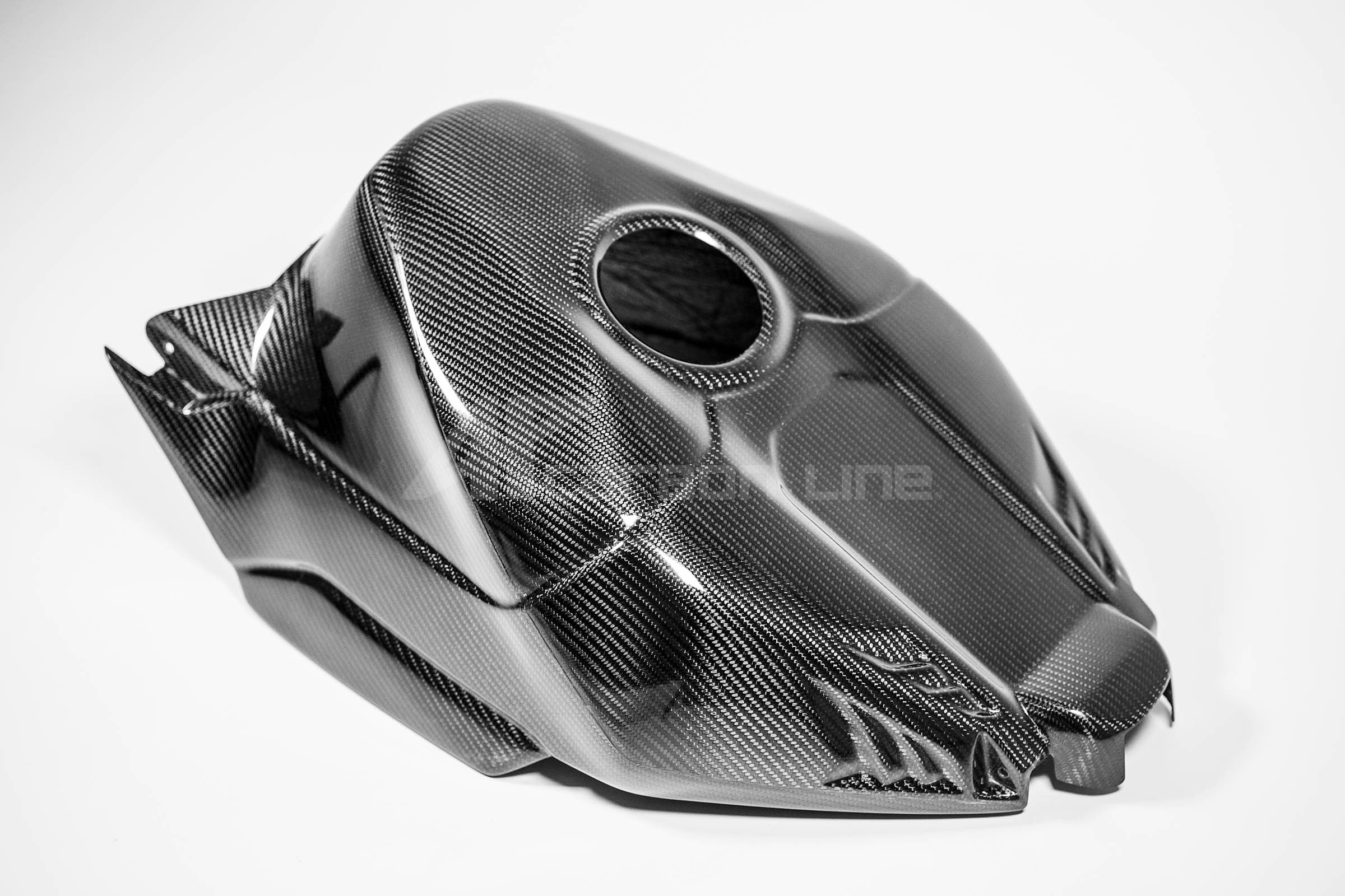 SBK Tampa de tanque 200g AP Carbon Line Honda CBR 1000 RR-R SC82 (20-23) 