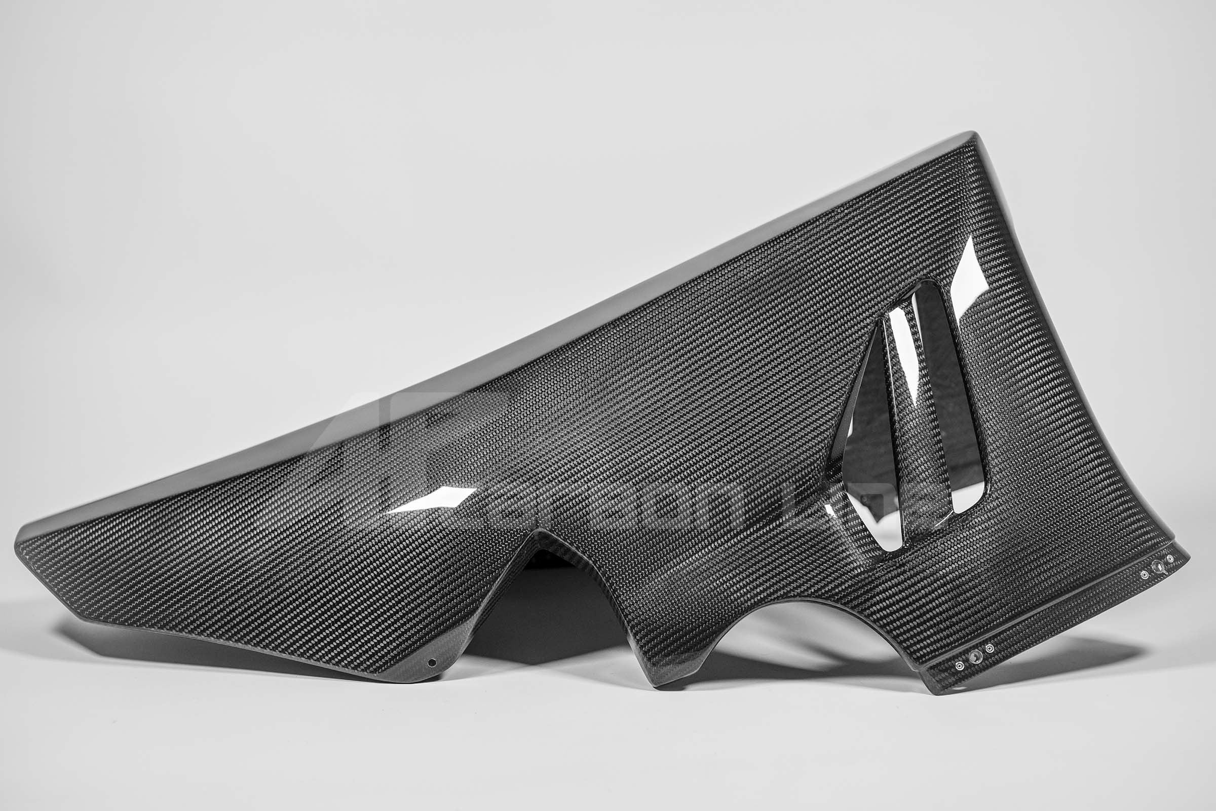 Spoiler de insetos 200g AP Carbon Line Honda CBR 1000 RR-R SC82 (20-23) 