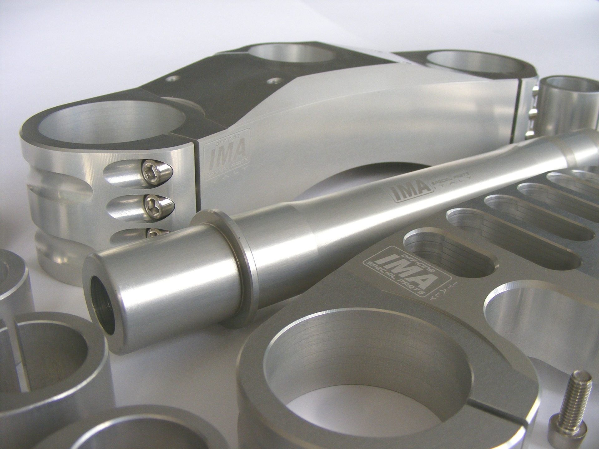 Ima Special Parts Racing fork bridge Yamaha YZF-R6 RJ11 RJ15 (06-16) 