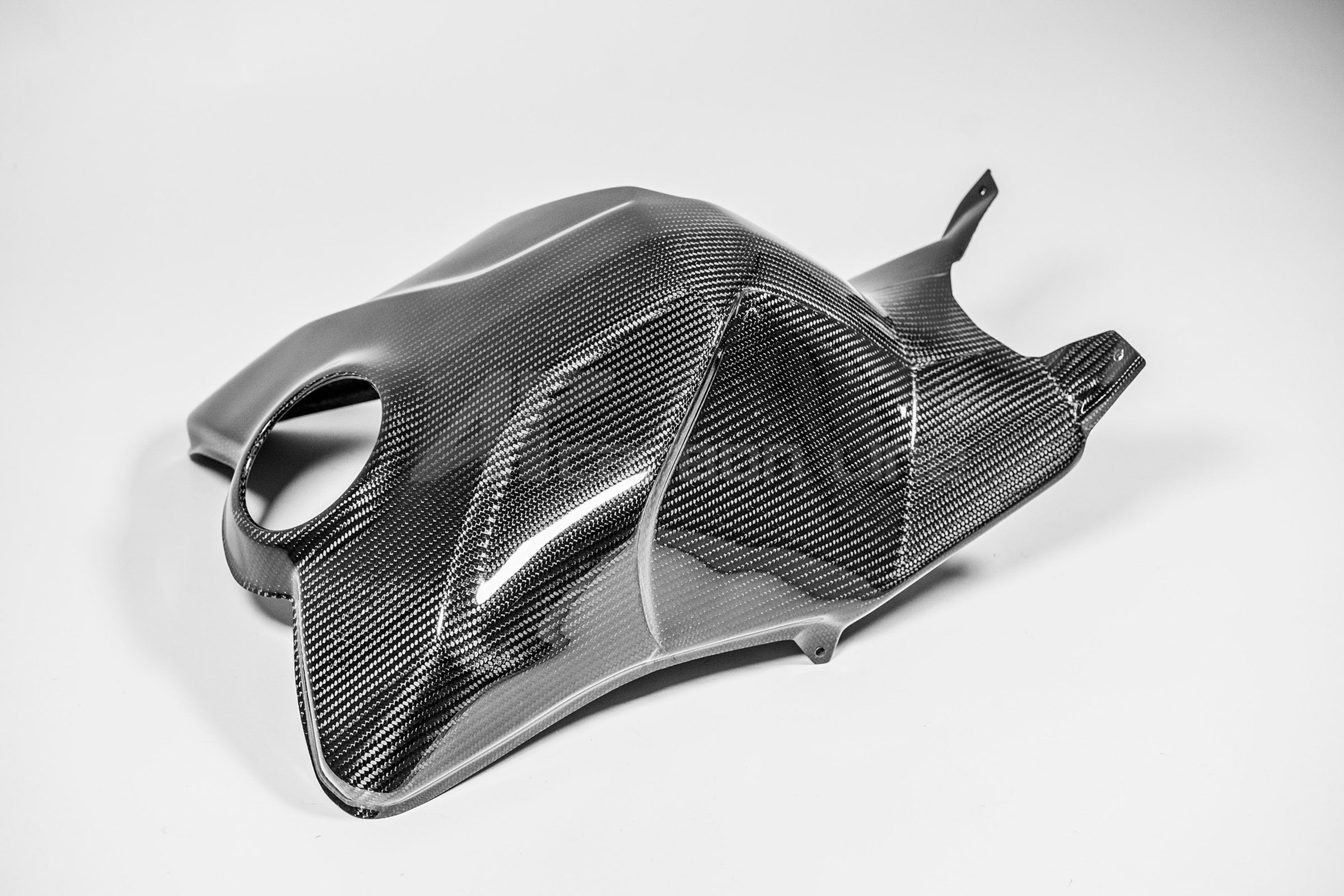 Tampa do tanque SBK 200g AP Carbon Line Ducati Panigale V4/S/R (22-24) 