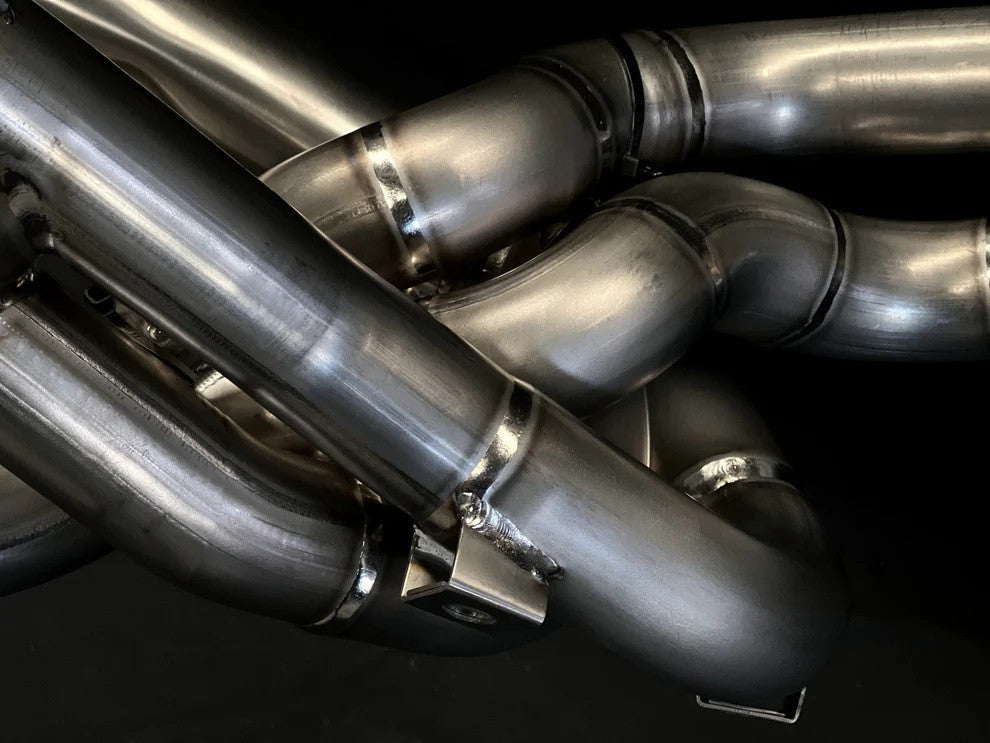 2021-2022DucatiV4LinkPipesDJI1.jpg