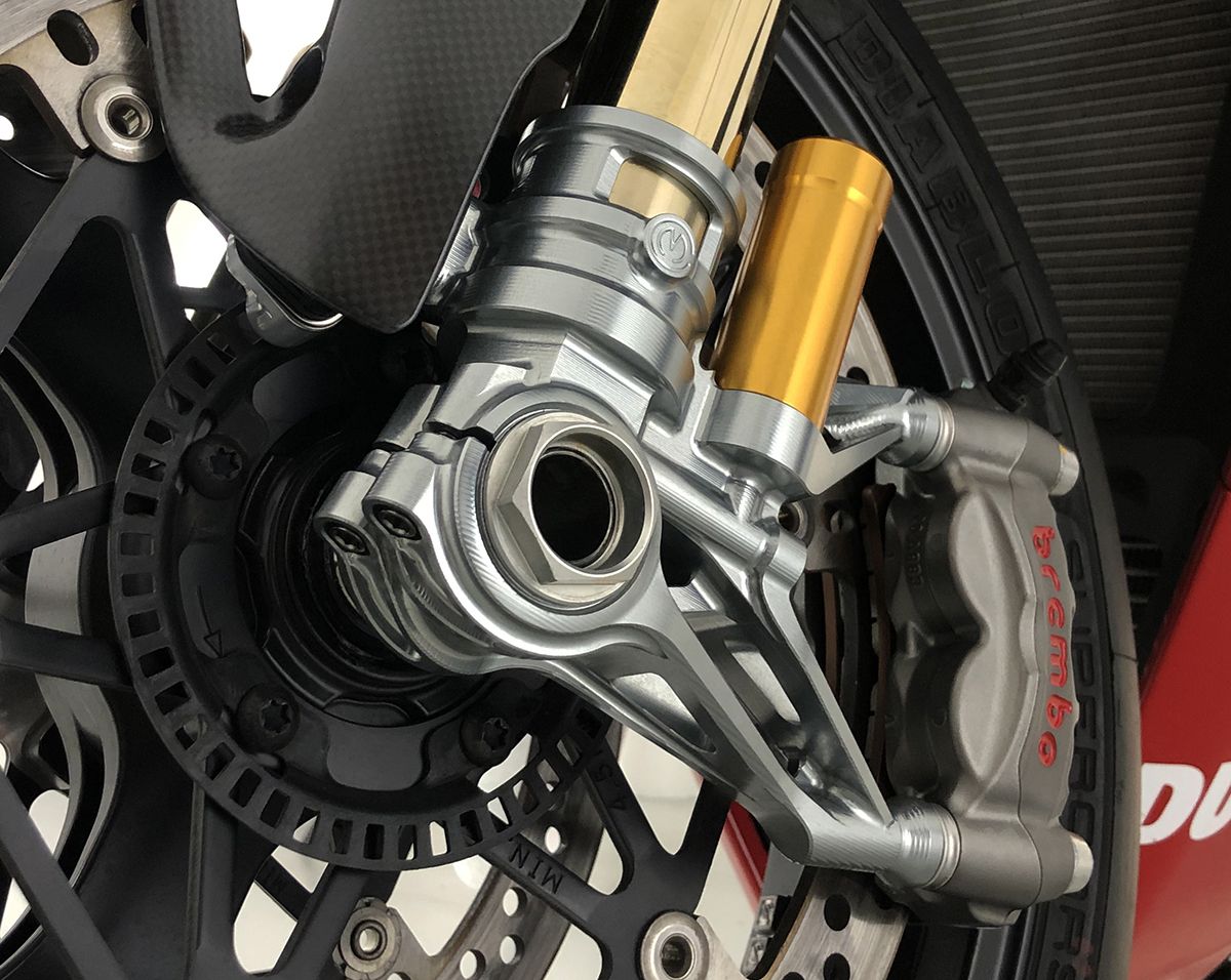 CNC forkfoot set 100mm "GP Style" Motocorse Ducati Panigale V4/S/R (18–24)