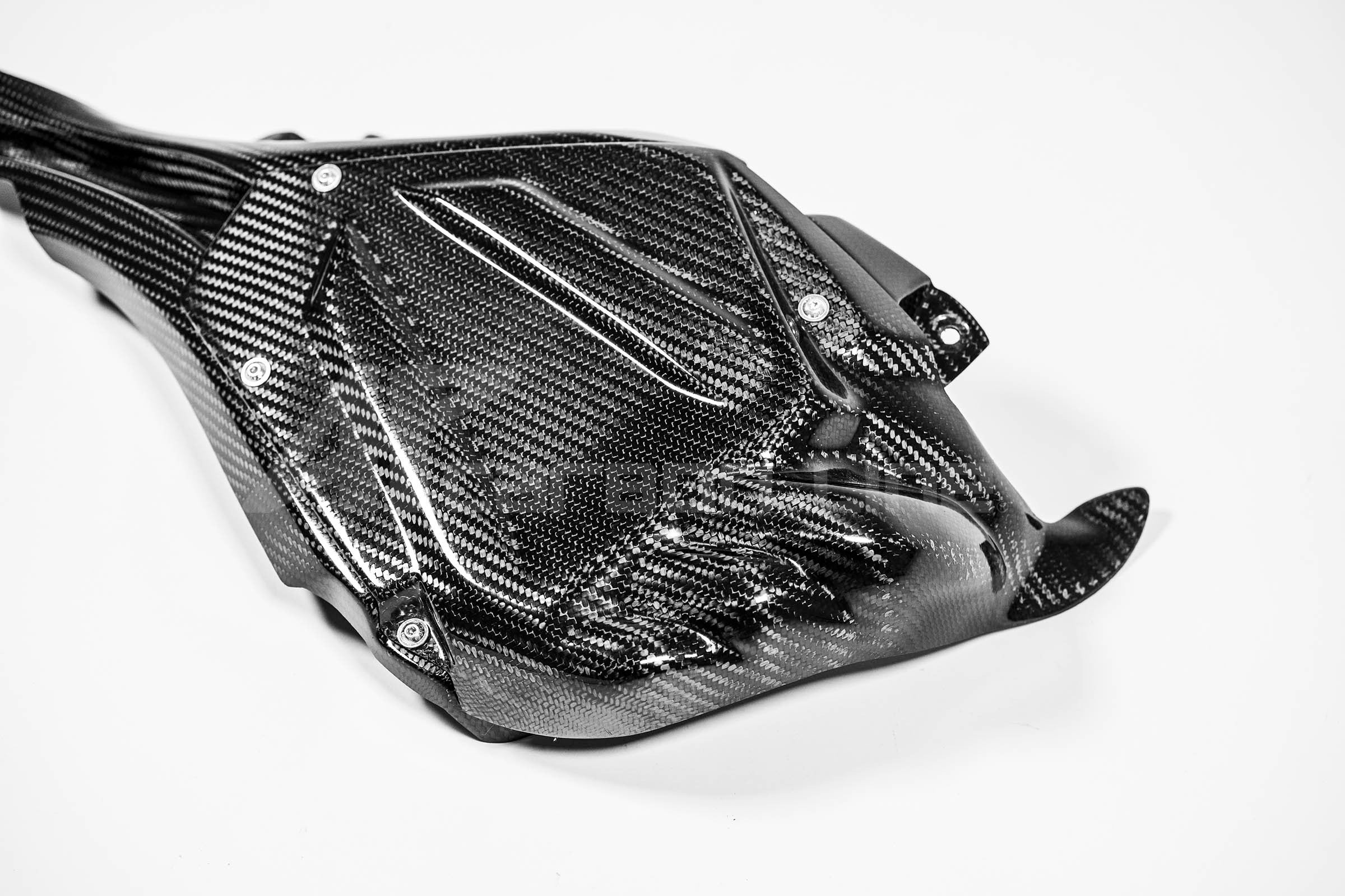 ECU cover including cooling channel 200g AP carbon line yamaha yzf-r1/m rn65 (20-25)
