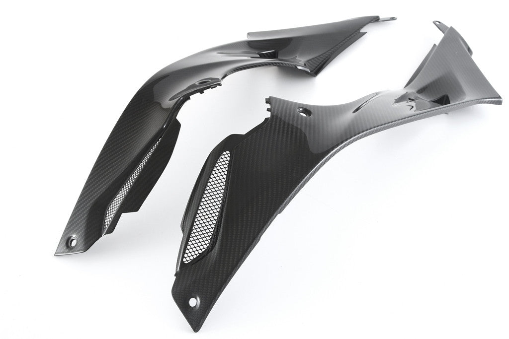 Laterais do tanque em carbono Fullsix BMW S1000RR K46 (15-18) 